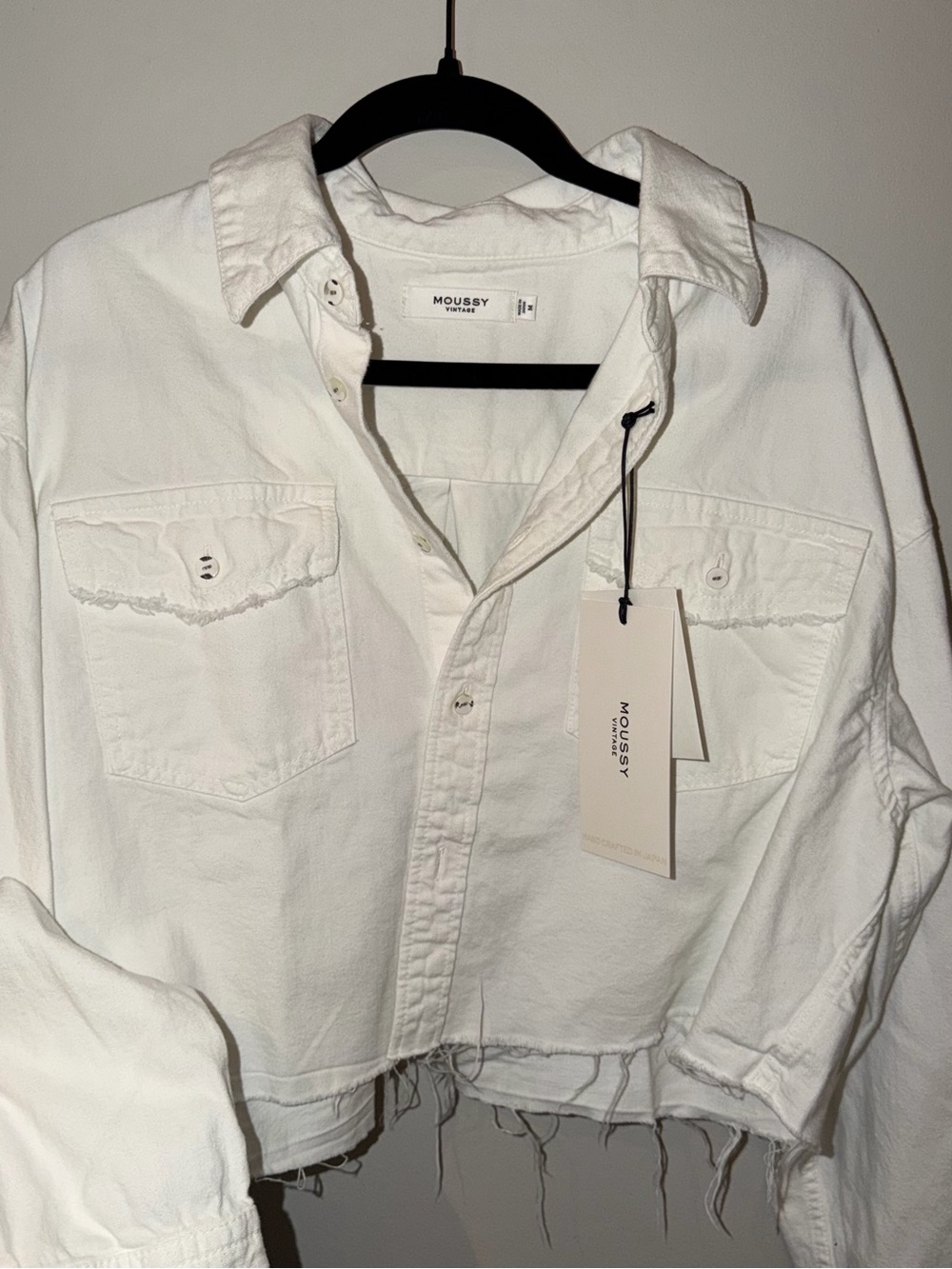 Moussy White Cropped Button-Down Shirt Jacket with Frayed Hem